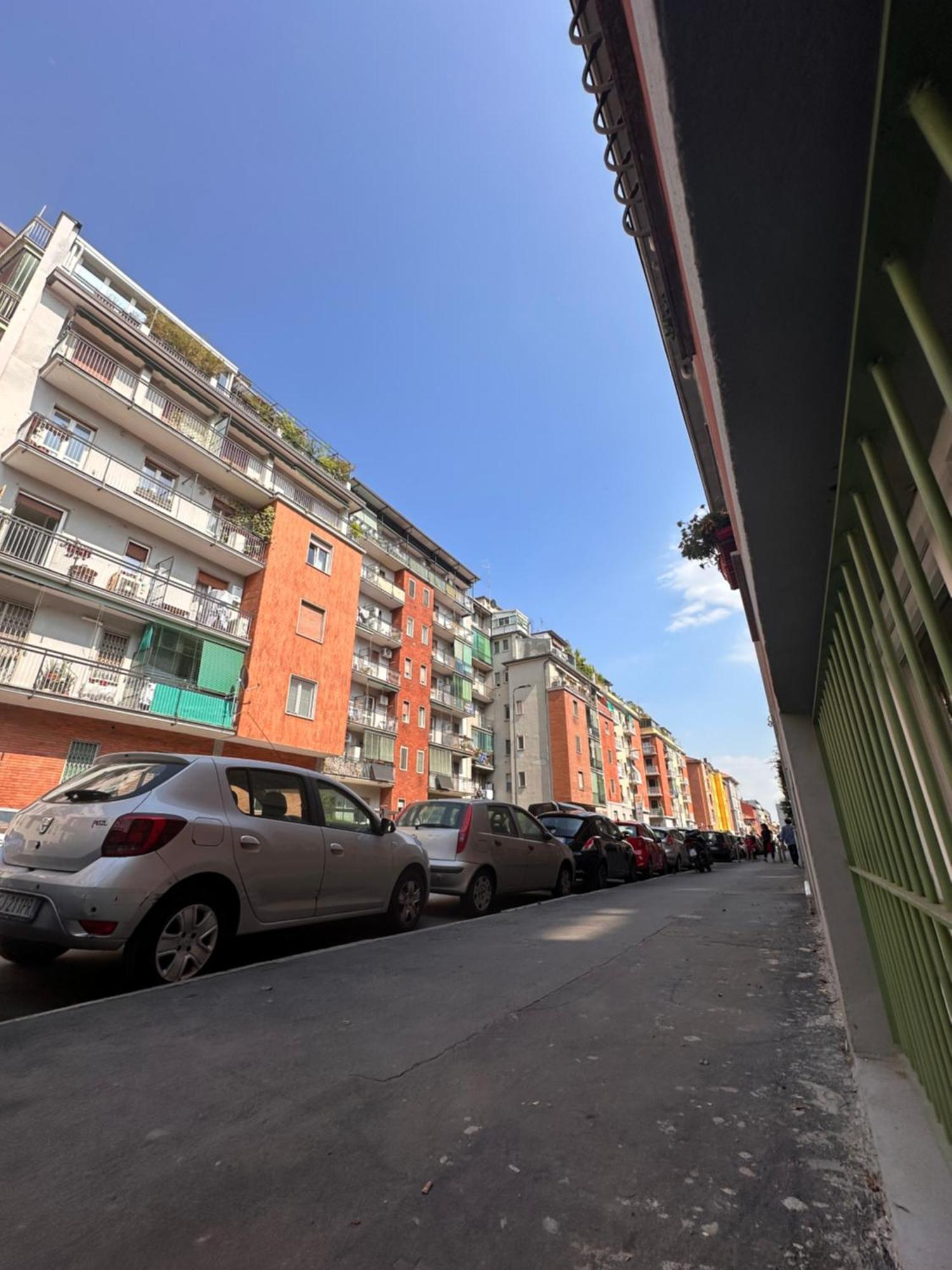 Dimora Chic - A 5 Fermate Dal Duomo Villa Milano Exterior foto